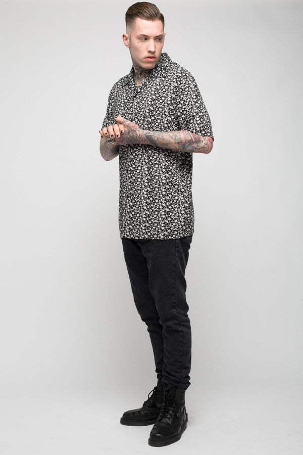 Roadies of 66 - Mobster Floral printed revere collar shirt