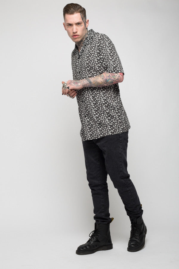Roadies of 66 - Mobster Floral printed revere collar shirt