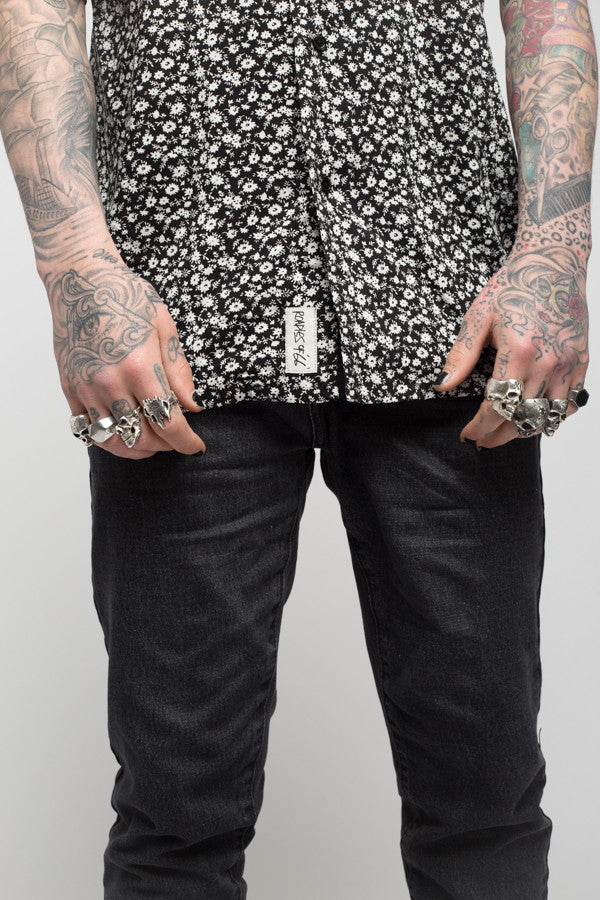 Roadies of 66 - Mobster Floral printed revere collar shirt