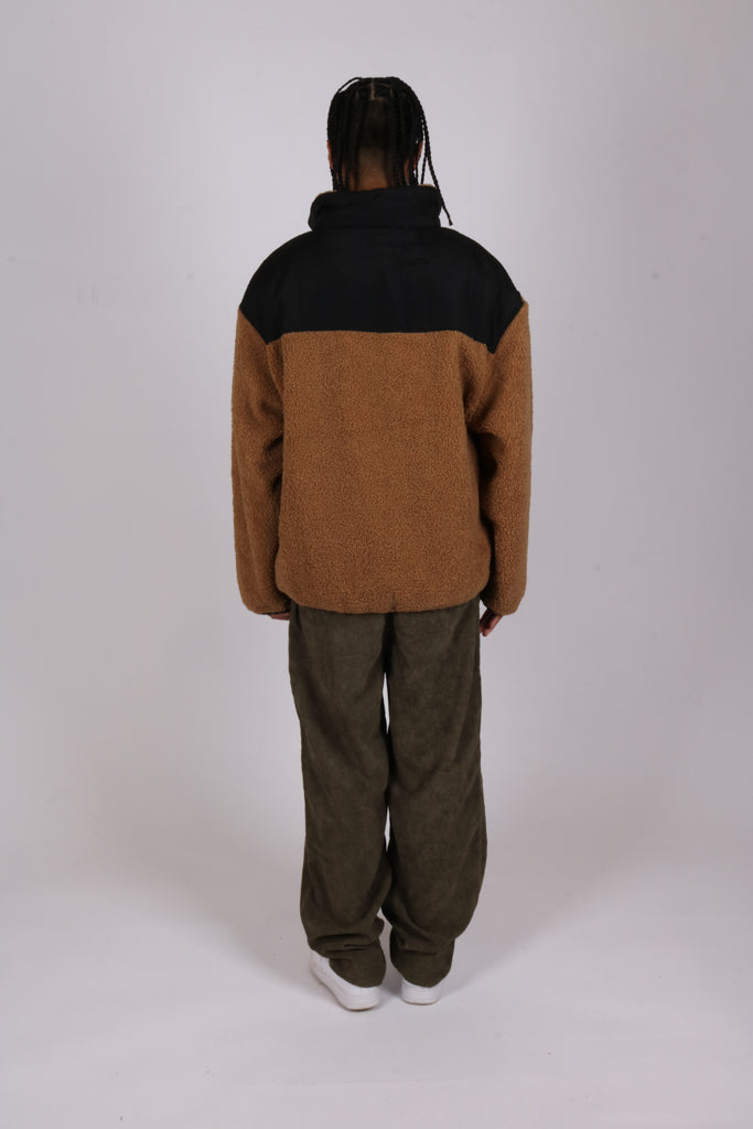 Alaska oversized borg jacket with pocket detail in brown and black