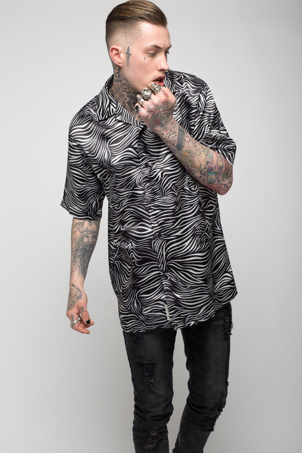 Roadies of 66 - Mobster Mono print satin shirt