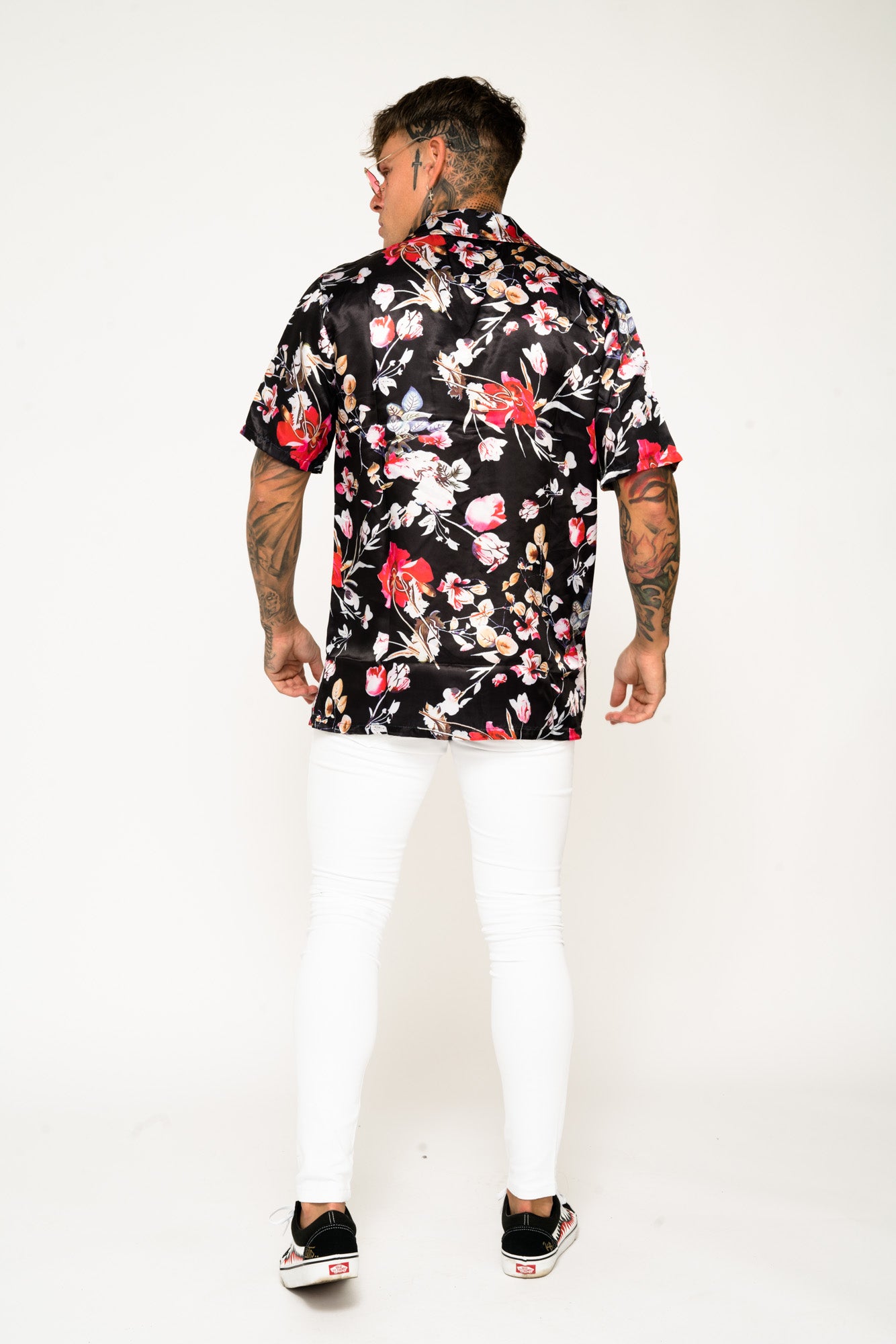 Roadies of 66 - Floral Print Revere Collar Shirt