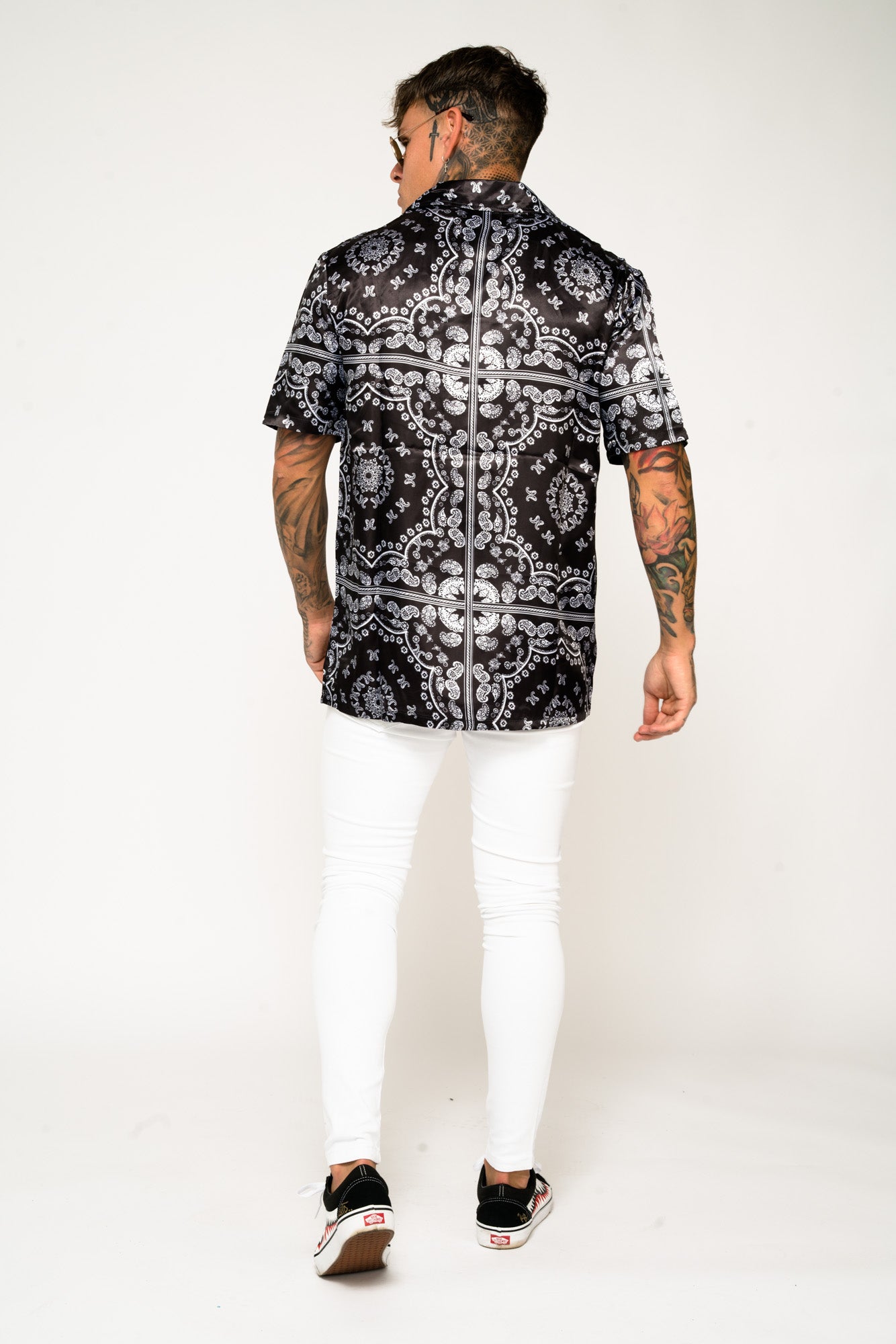 Roadies of 66 - Bandana Print Revere Collar Shirt