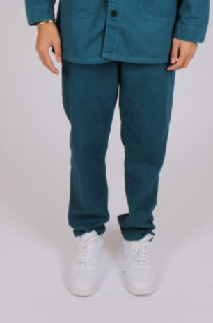 Essential straight leg chino skate pants in bottle green