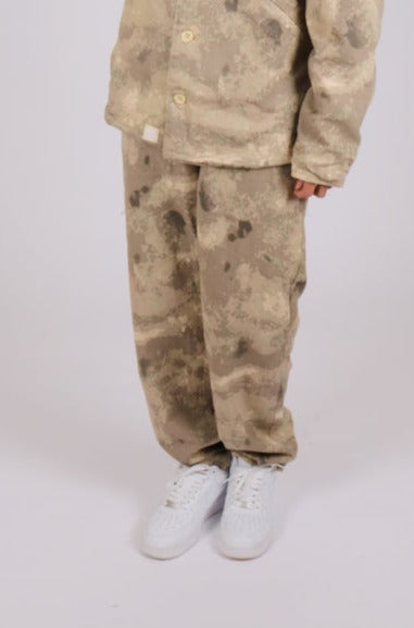 Dazed digital camo balloons skate trousers